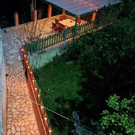 Eleni's Traditional House In Agrafi Apartment Agrafoi
